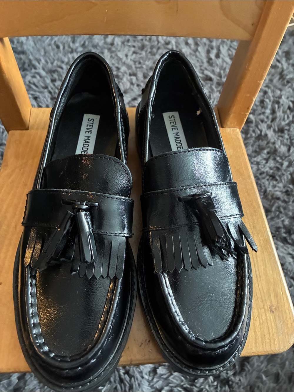 Steve Madden Black Fringe Tassel Loafers